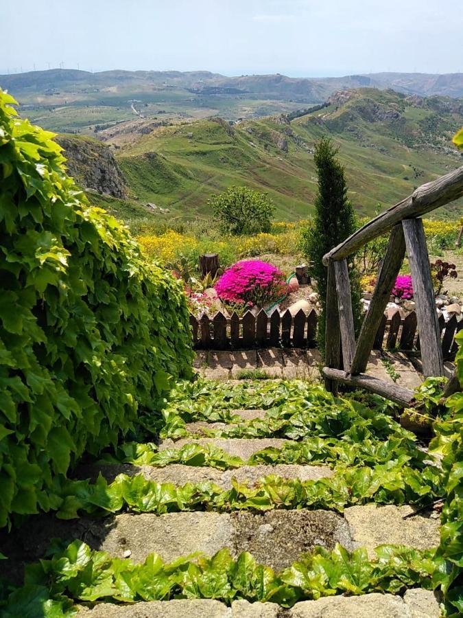 Evergreen House Agrigento Bagian luar foto